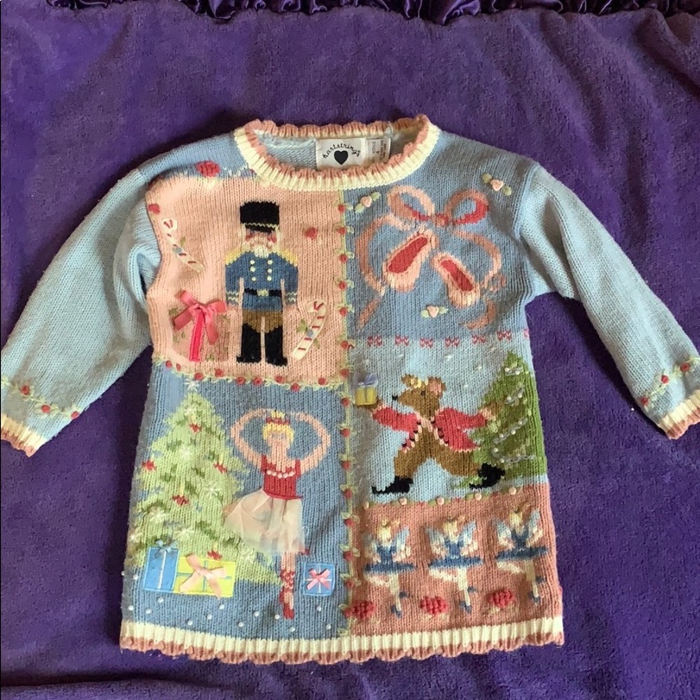 Heartstrings winter Christmas sweater size 4